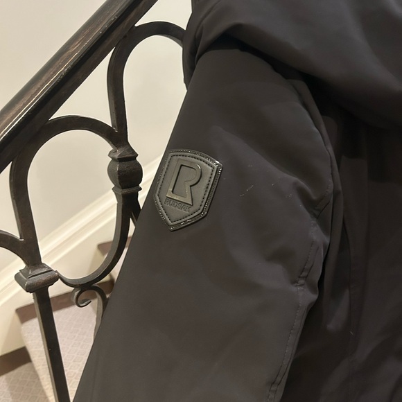 MAIA by RUDSAK. Fur hood included, too big for me selling at a huge discount - Picture 5 of 5